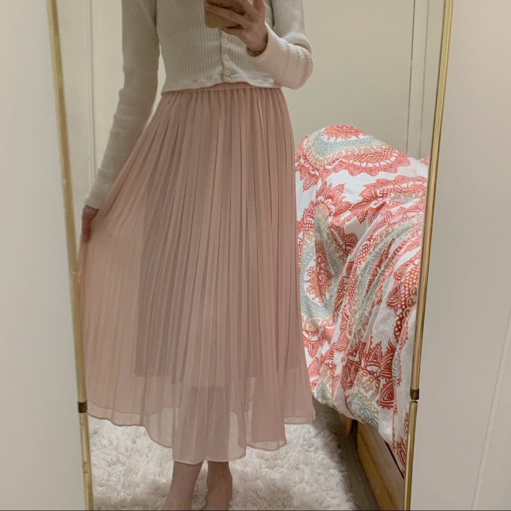 ⭐️SOLD⭐️ pink maxi skirt